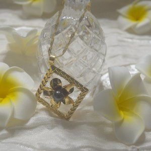 Hamilton Gold Diamond Shape with Plumeria Pearl